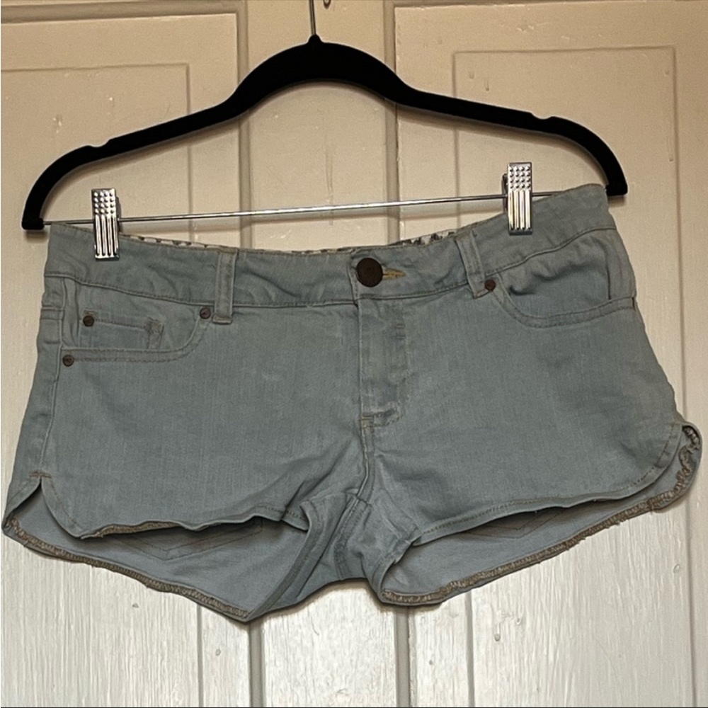 O'Neil Jean Shorts VGUC! Light Jean Material!